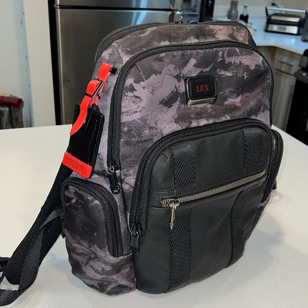 Tumi Alpha Bravo Charcoal Camo Red Nathan           (Rare Print)